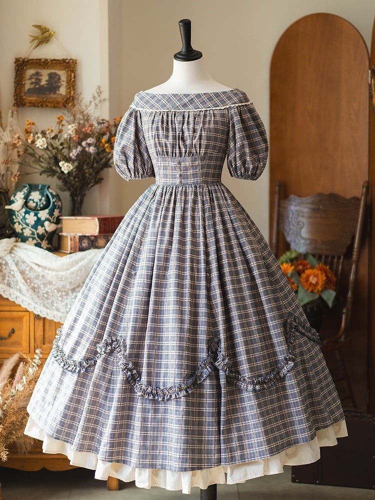 クリーム色のコットン裾スカート フラウンスウエスト ホワイトアンダーゴム