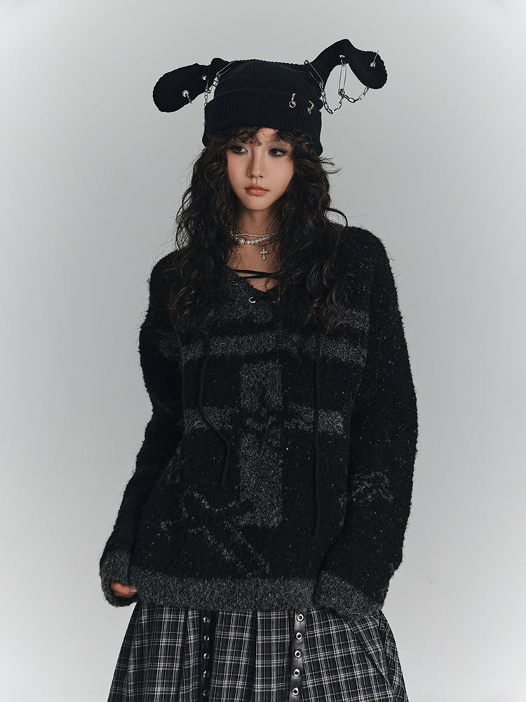 Lace-up Black Print with Crisscross Gray Sweater Cross Punk V-Neck