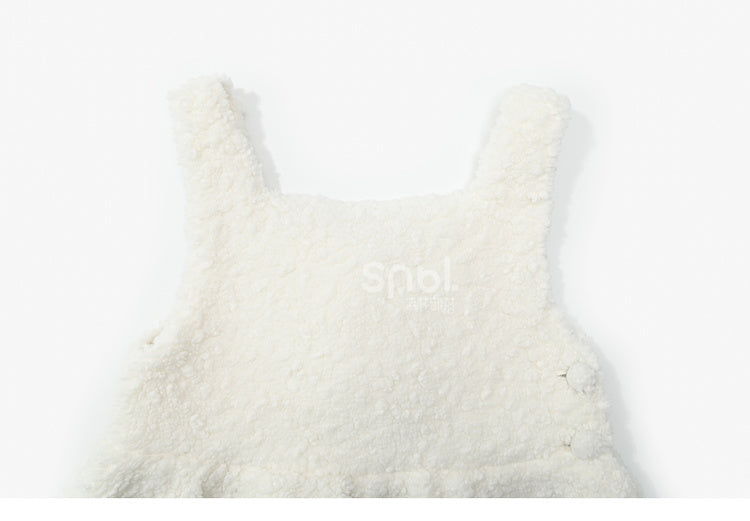 Süßes, mit Schneemann verziertes weißes Plüsch-Overallkleid