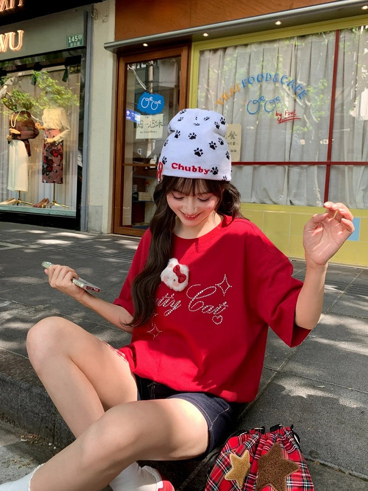 詳細 取り外し可能なキティのぬいぐるみネックラインストーンレッドスクエア付きTシャツ