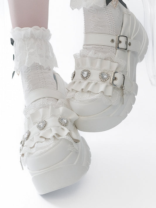 Plateaus Herz Kreuz Strass Weiß Rüschen Charm Details Trim Bittersüß