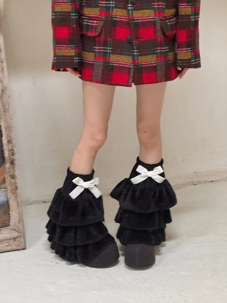 Ruffled Faux Bow with Leg Fur Warmers