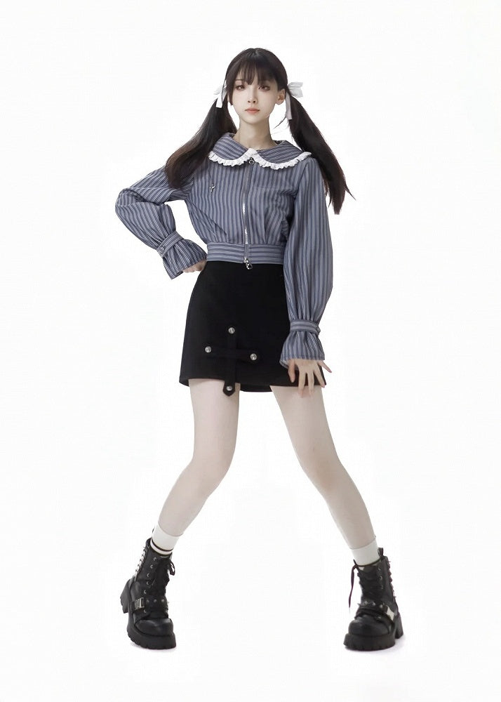 ブルー＆ホワイトのストライプ柄レーストリムのピーターパンカラーの厚手ブラウス