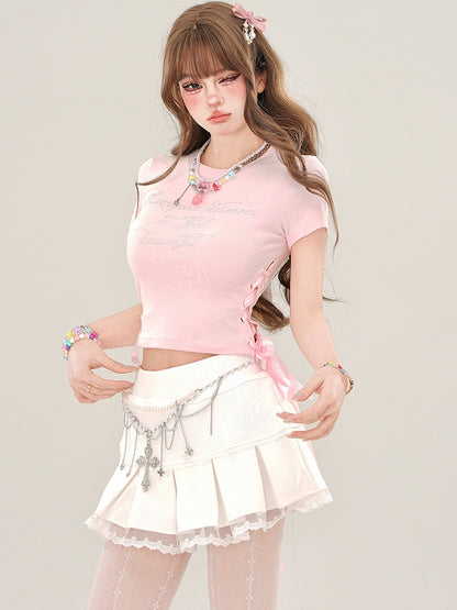 Rosa/schwarzes Crop-Top mit Strass-Buchstaben und Schnürdetail