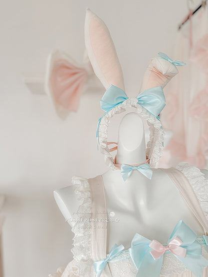 ピンクとミントグリーンのスイートメイドエプロン＋バスクウエストティアードフリルヘムストラップレスパフィードレス