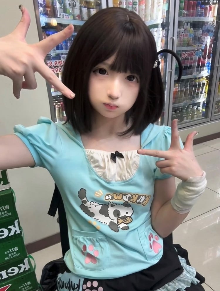 Two-piece with Hoodie Pocket Kawaii Design T-shirt Daily Blue Cat-ear Hood Details
