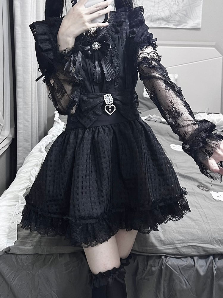 Abnehmbarer Kei-Rock mit schulterhohen Trägern / karierter Jirai-Overall mit schwarzer Taille