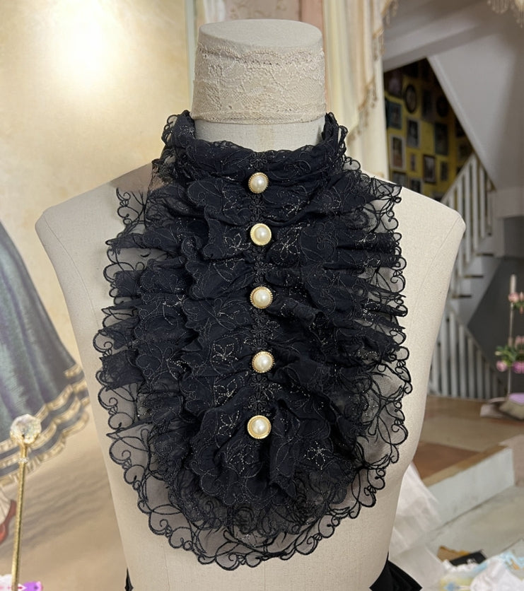 ダークパープルのレースアップベルベットジャケットとブラックのヴィンテージスカートのセット