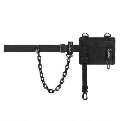 Schwarze Gürteltasche mit Kettendesign
