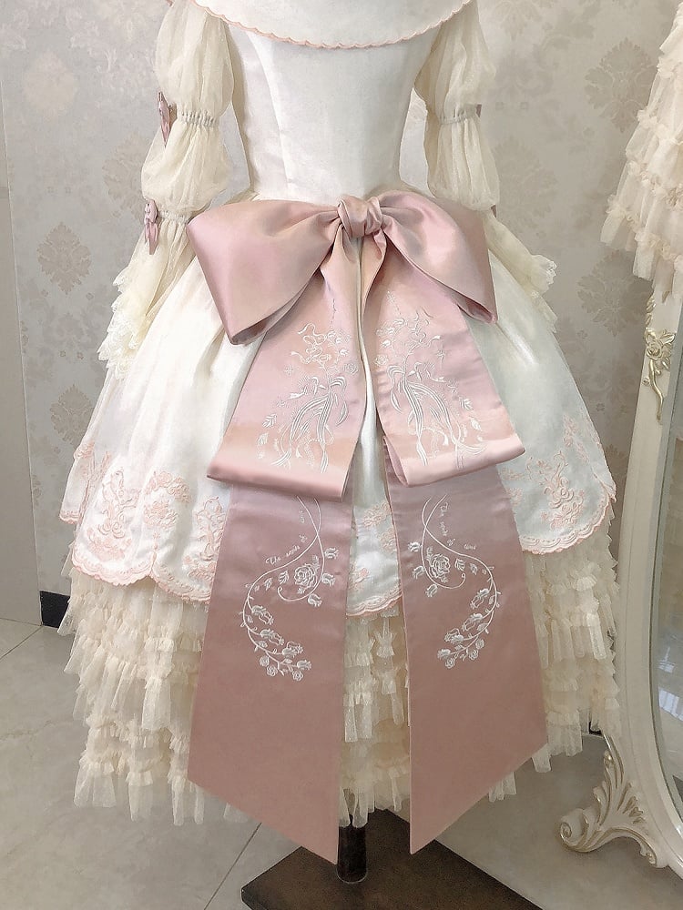 Nœud de train / Grande broderie florale vert-rose sur fond noir