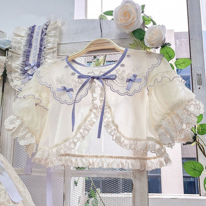 ショート丈クロップド丈刺繍トップス、スカラップカラー、パープルスリーブトリム