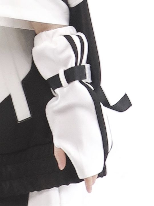 Black Strap Sleeves White Design and