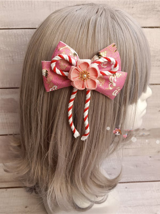 赤/ピンクのハンドメイド桜デザインリボンヘアクリップ