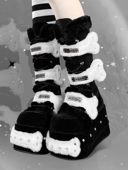 Schwarze Samt Plateaustiefel Bones Y2K Schuhe