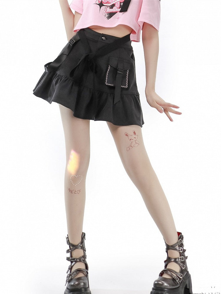 グレーデニムのフリルヘムスカート（ダークミニ）