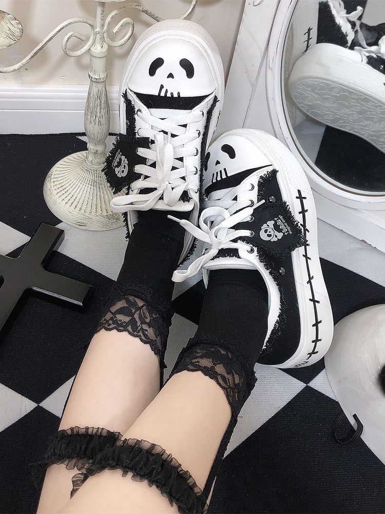 with Lace-up Sneakers White Flag Closure Black Ghost Y2K
