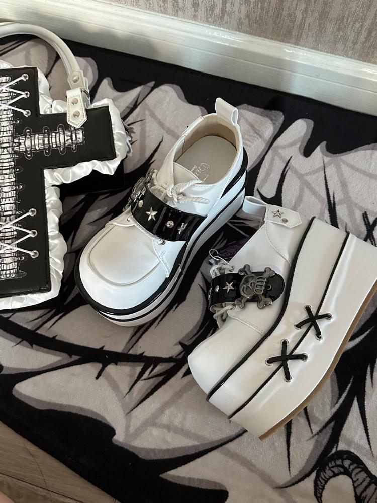 Black and White Star Hunter Pirates Skull Gothic Platforms