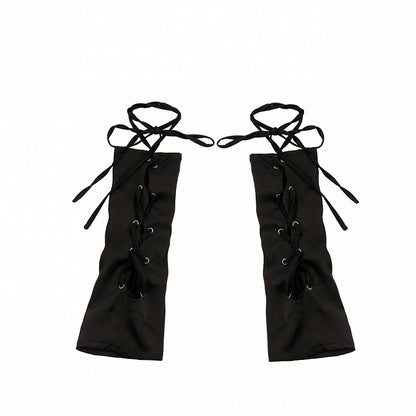 Kurzes Top + Schnürset, unregelmäßiger Aufdruck, schwarzes Neckholder-Top + Schmetterlingsärmel