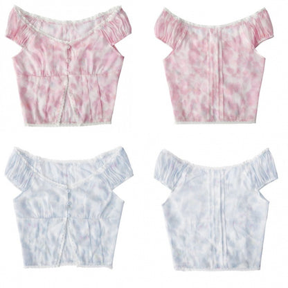 Blaues Top mit V-Ausschnitt und floralem Spitzenbesatz