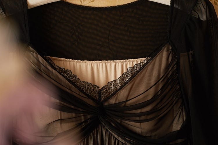 ブラックギャザリングヴィンテージチュールナイトガウン