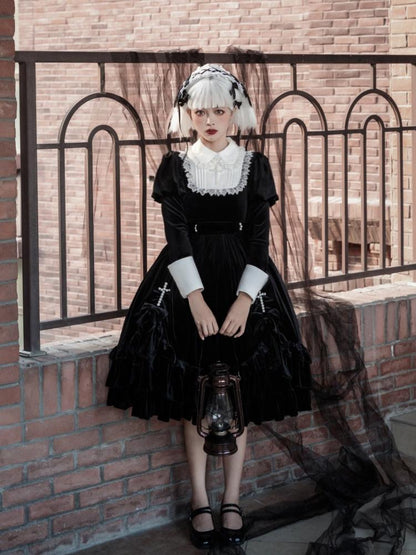 Schwarz-weißes elegantes Lolita-Kleid mit Juliette-Ärmeln