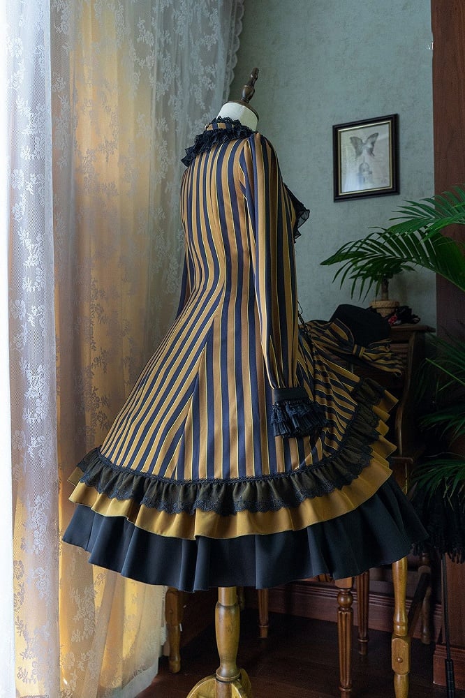 mit gestreifter Schnürung Gothic Petite Rüschenkragen Lolita Kleid Taille