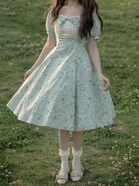 Mintgrünes Lolita-Blumenkleid mit OP-Ausschnitt und quadratischem Print