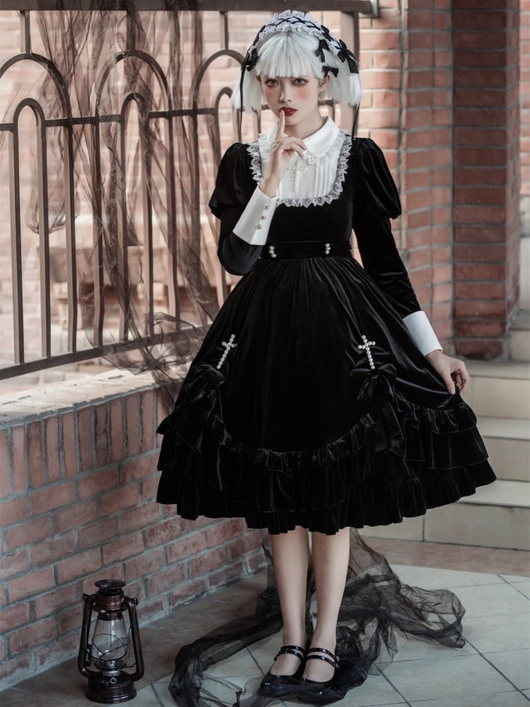 Schwarz-weißes elegantes Lolita-Kleid mit Juliette-Ärmeln