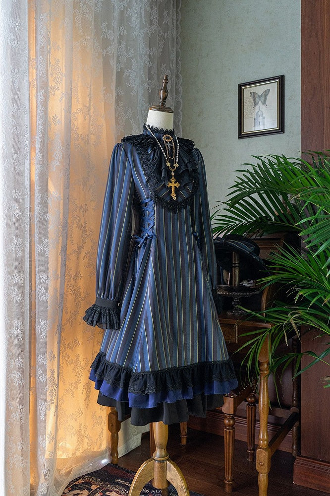 mit gestreifter Schnürung Gothic Petite Rüschenkragen Lolita Kleid Taille