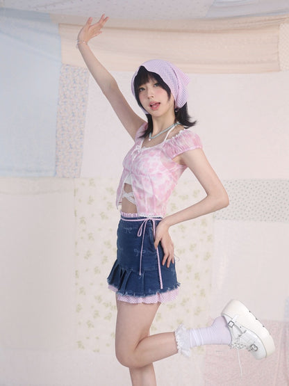 Rosafarbenes Top mit V-Ausschnitt und floralem Spitzenbesatz