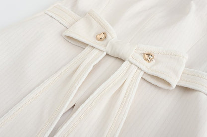 Lolita Split-Tail Ouji Cape Coat White Bunny-Ear Detachable with Aristocrat