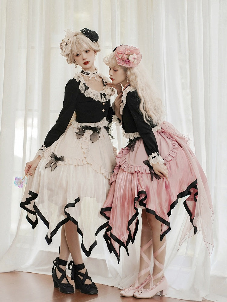 Schwarze, lange, gemütliche Strickjacke mit Schleifenärmeln und Spitzenbesatz, zarten Akzenten und