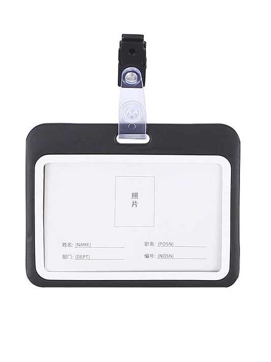 黒の名札バッジ