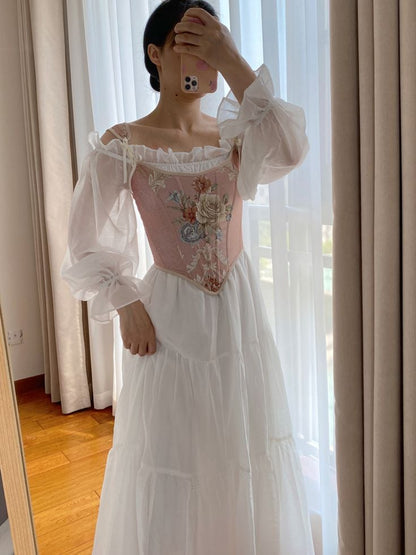 ピンクの花柄スクープネックラインコルセット