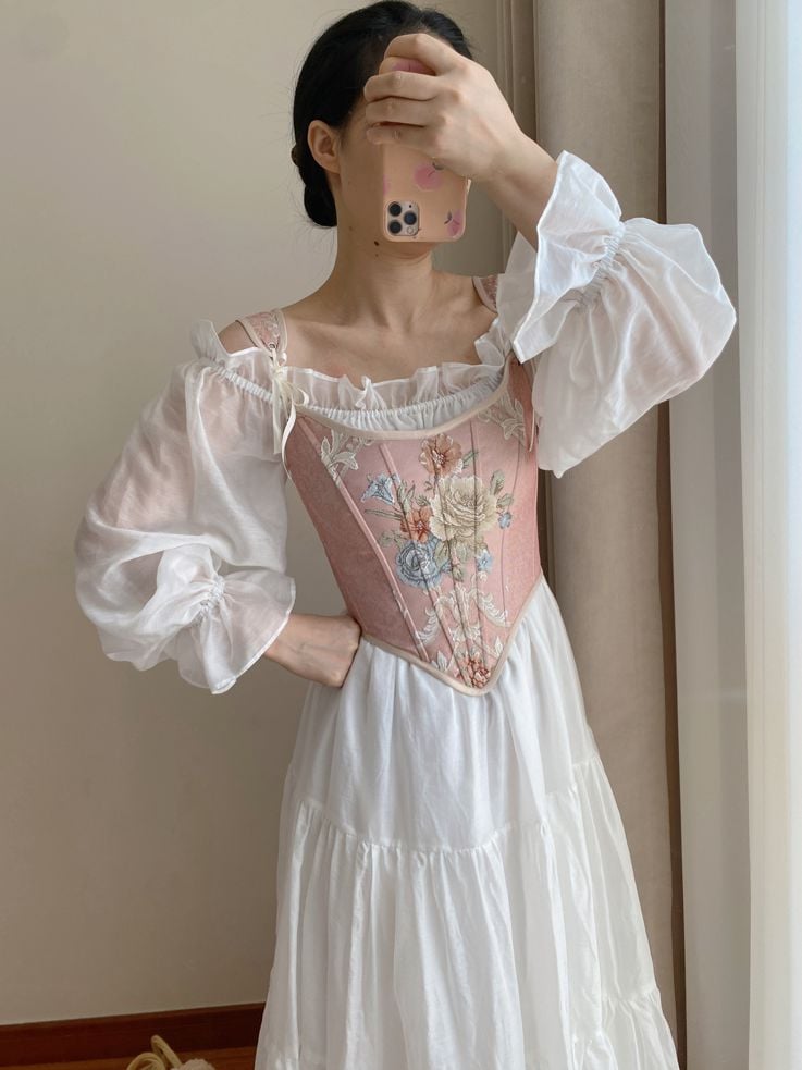 ピンクの花柄スクープネックラインコルセット