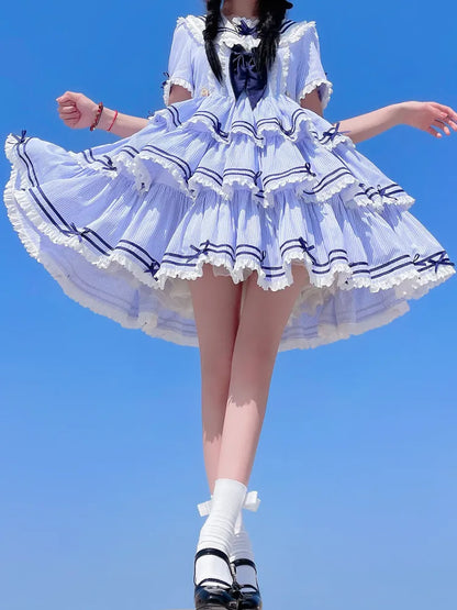 Gestreiftes blaues Sommerkleid mit abnehmbarem Ärmel-Lolita-Kragen, kurzes Matrosenkleid