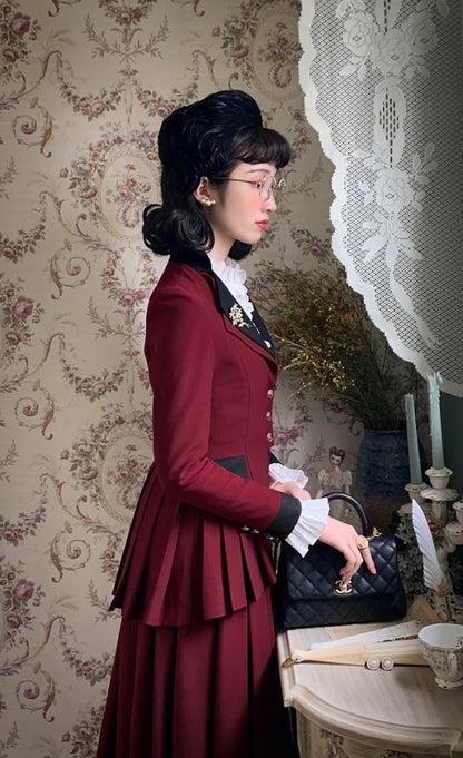 プラスサイズ対応 - ワインレッドのプリーツディテールブレザースカートセット