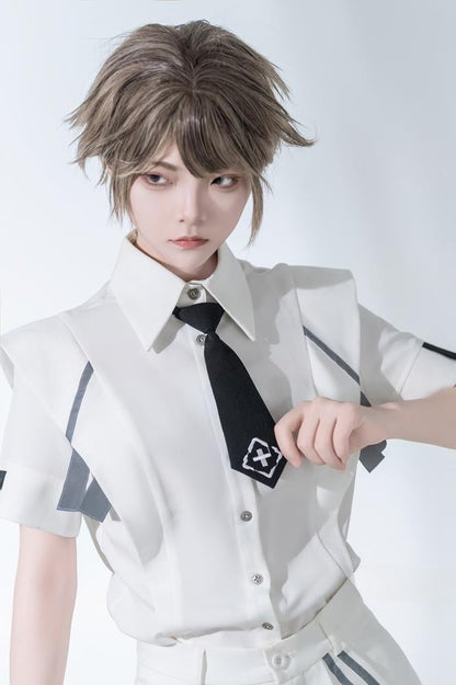 Cyberpunk-Hemd mit weiten Schultern und Krawatte mit Kreuzstickerei