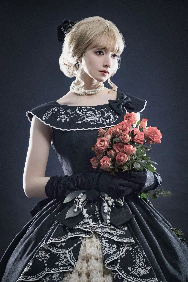 Lily Stickerei Kleid Beige Lolita Valley of Black Classic die