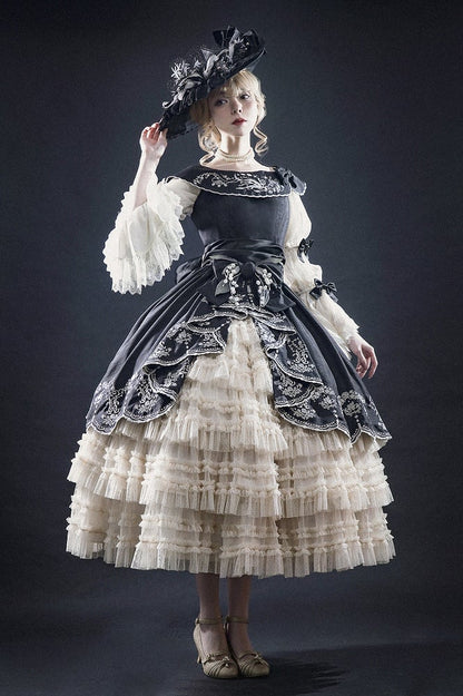 Dress Black Lily with Elegant of Valley Classic Embroidery Beige the Lolita