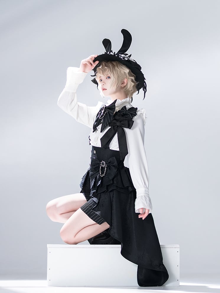 Straps Jacquard Bunny with Corset Black Train Bowknot Theater