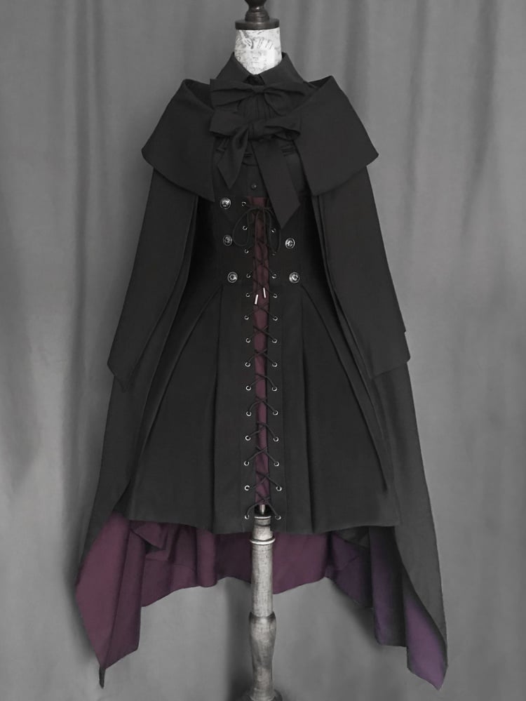 Eleganter Gothic Oversize Umhang mit Umschlagkragen