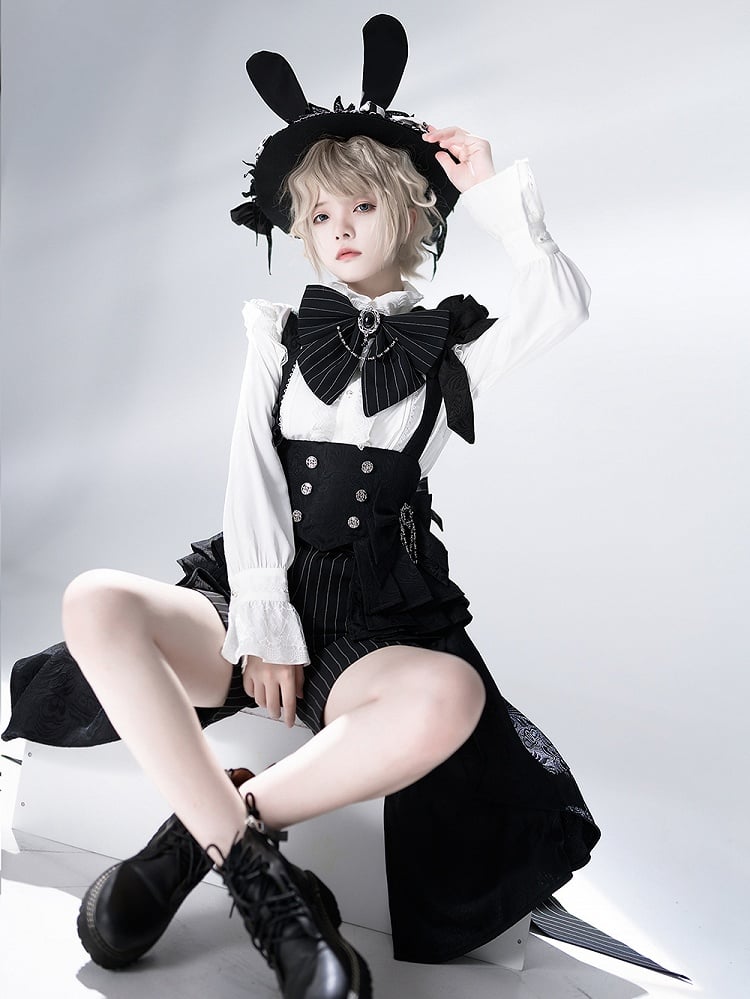 Straps Jacquard Bunny with Corset Black Train Bowknot Theater