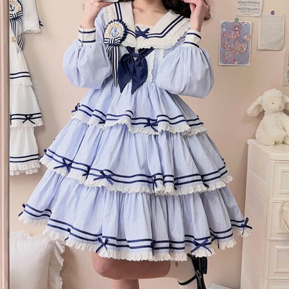 Gestreiftes blaues Sommerkleid mit abnehmbarem Ärmel-Lolita-Kragen, kurzes Matrosenkleid