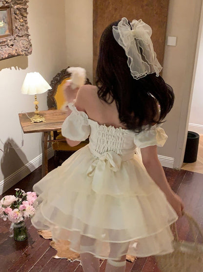 Skirt Triple-Tiered Sleeves Puff Beige with Sweet and Dress
